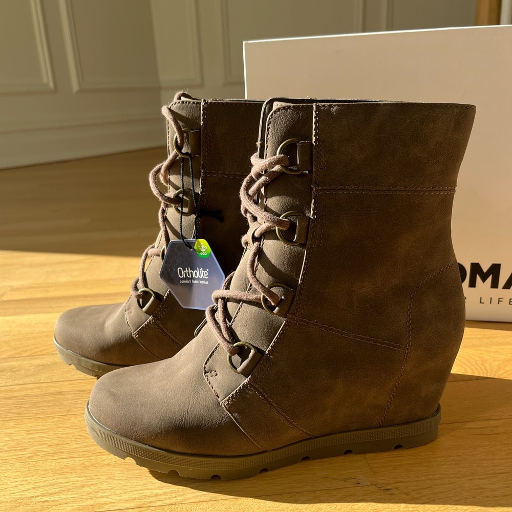 Brown wedge bootie